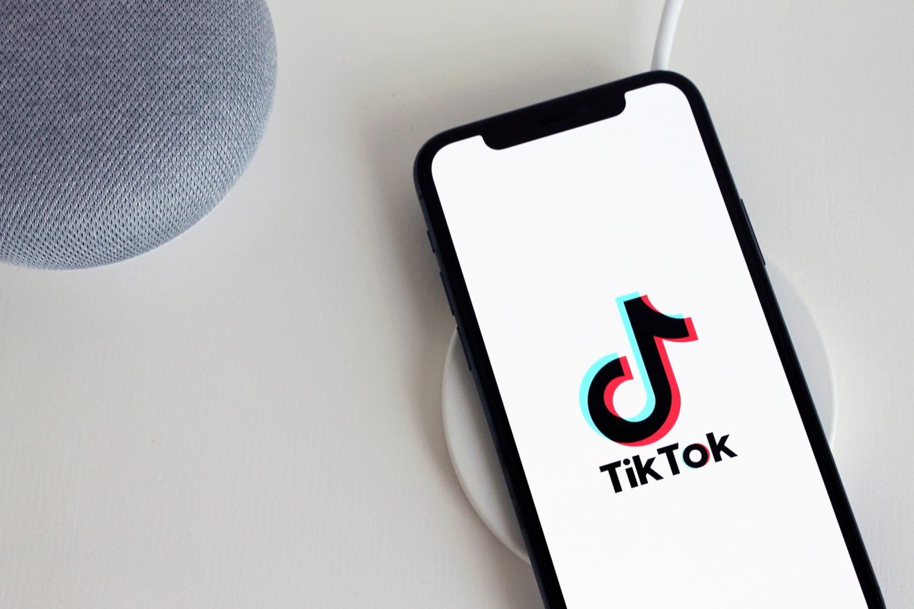 Qu’estce que Tik Tok change en termes de marketing des médias sociaux pour les marques ? ʕ•ᴥ